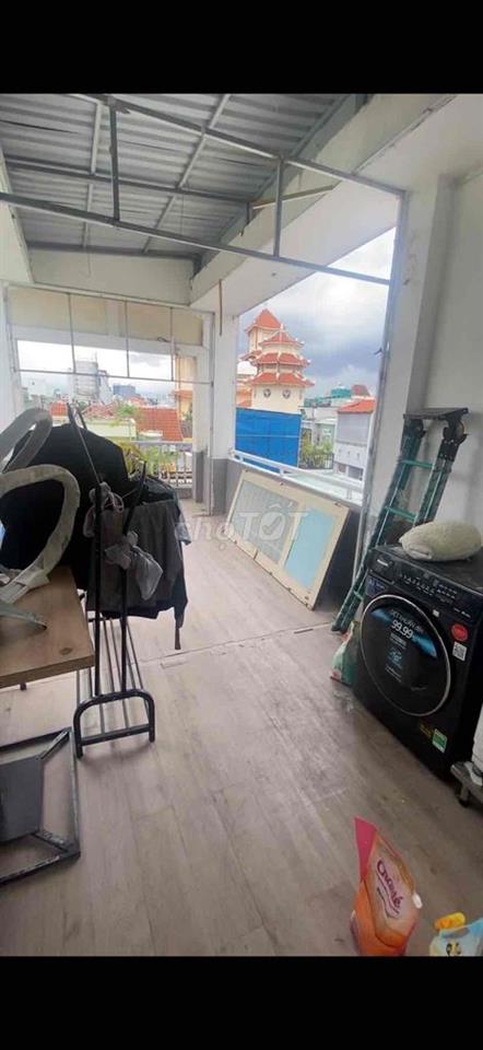 PHÒNG TRỌ ĐẸP, FULL NỘI THẤT, CÓ BANCOL RỘNG