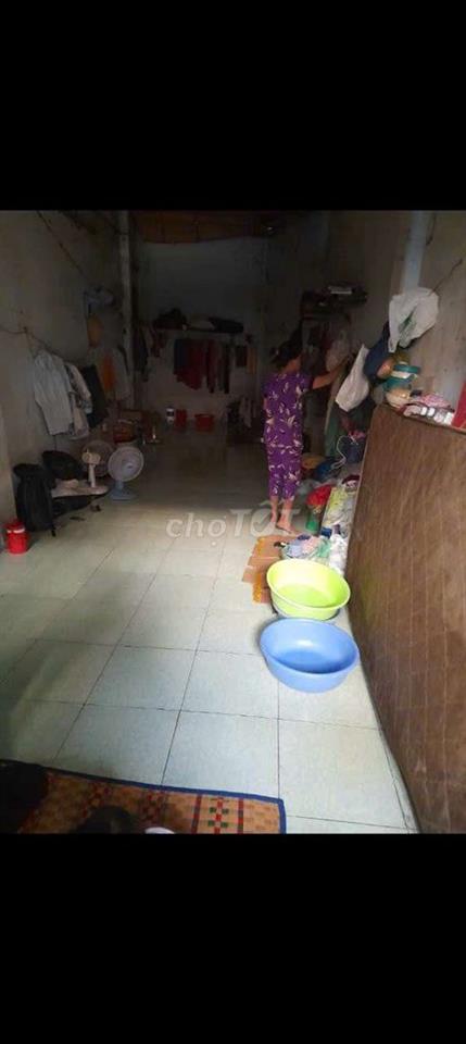 Nhà cũ 60m² 2 phòng ngủ Nguyễn Khắc Nhu Quận 1
