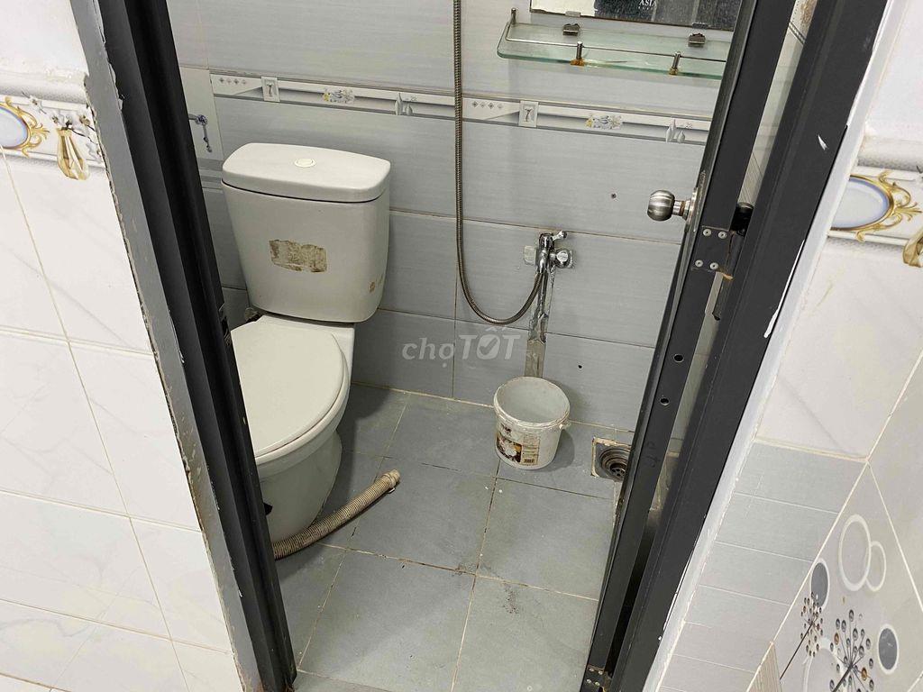 CHO THUÊ NHÀ QUẬN 7 LÊ VĂN LƯƠNG GẦN TDTU,NTTU CÁCH Q1 5P ĐI XE GẦN TT
