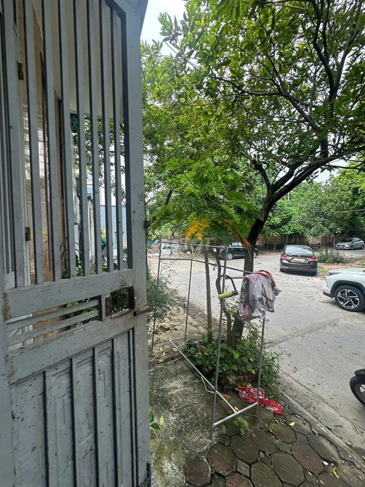 Cho thuê nhà riêng xe hơi đỗ cửa Phú Diễn