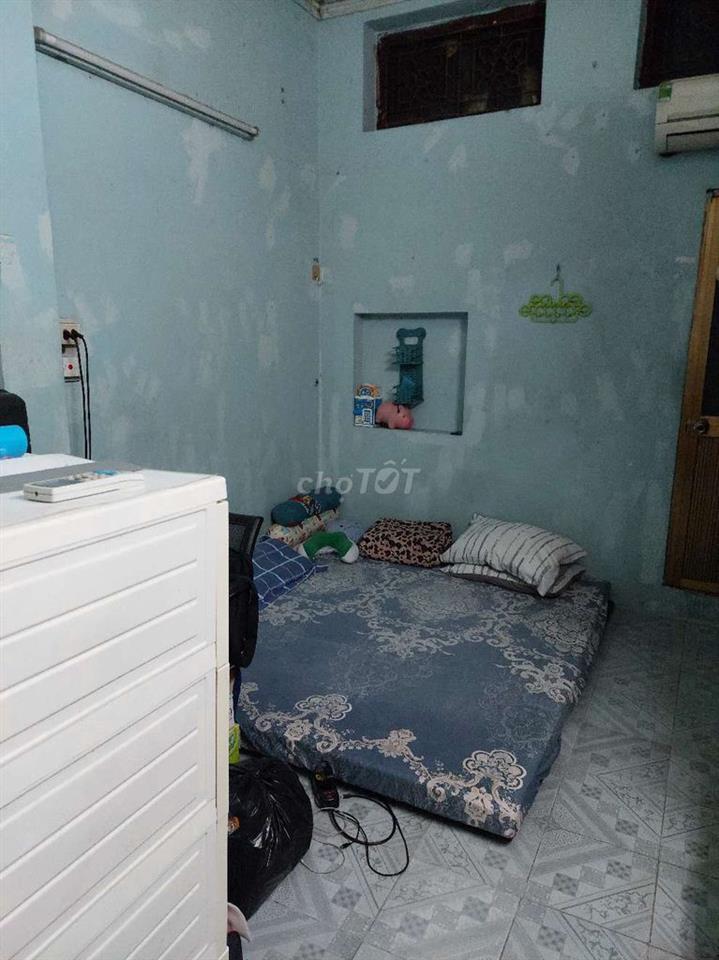 BÁN NHÀ TRONG PHỐ CẢM HỘI HBT HN