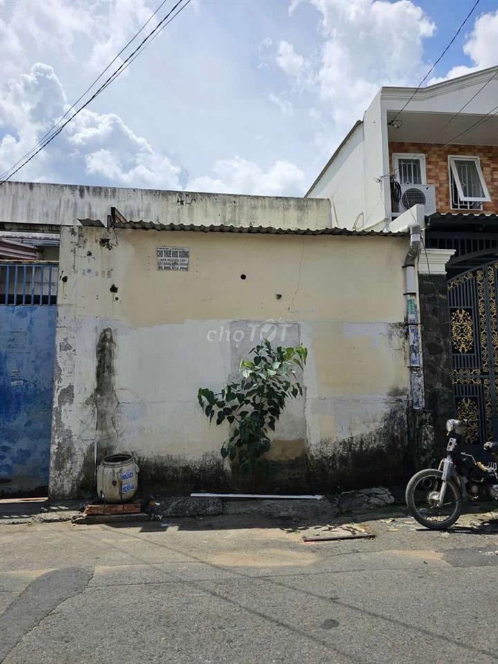 Nhà cấp 4 Hương Lộ 2 , tiện xây mới.