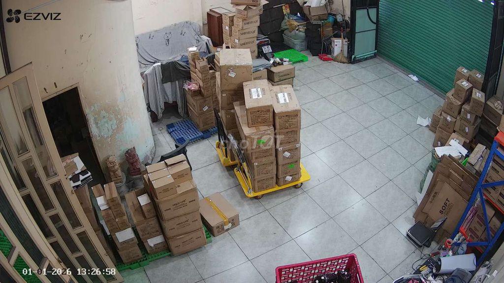 Nhà cấp 4 có lửng , vừa ở vừa kinh doanh.