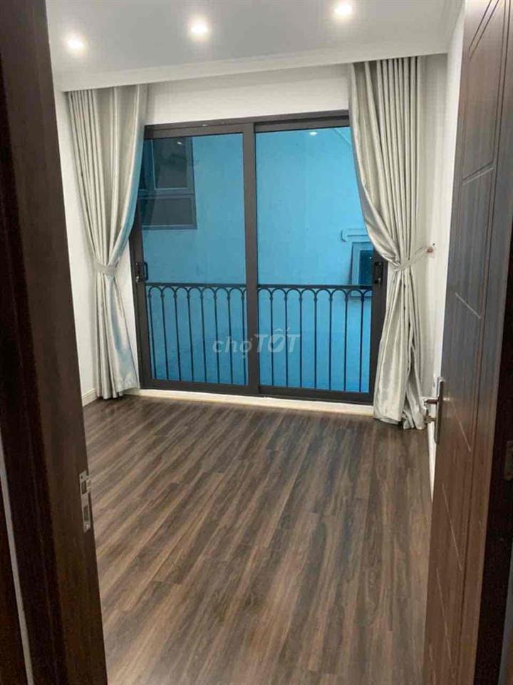 chính chủ cần bán nhà cổ điển A