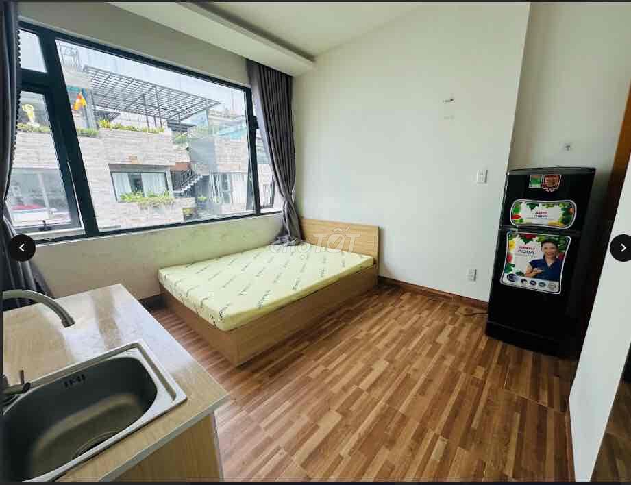 Trống phòng studio Địa chỉ: 95 Hoàng Bích Sơn(Gần cầu Sông Hàn, 300m r