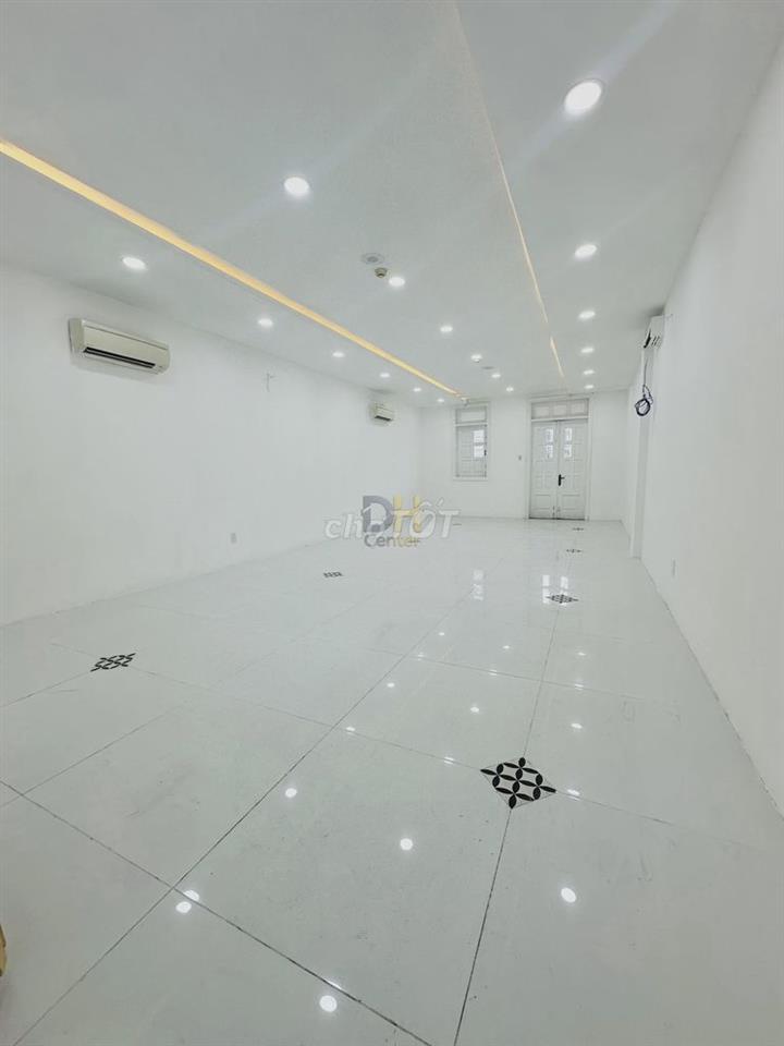 🏢 Cho Thuê Tòa Nhà MT Lê Văn Sỹ Phú Nhuận - Hầm Xe Rộng, Thang Máy Mới