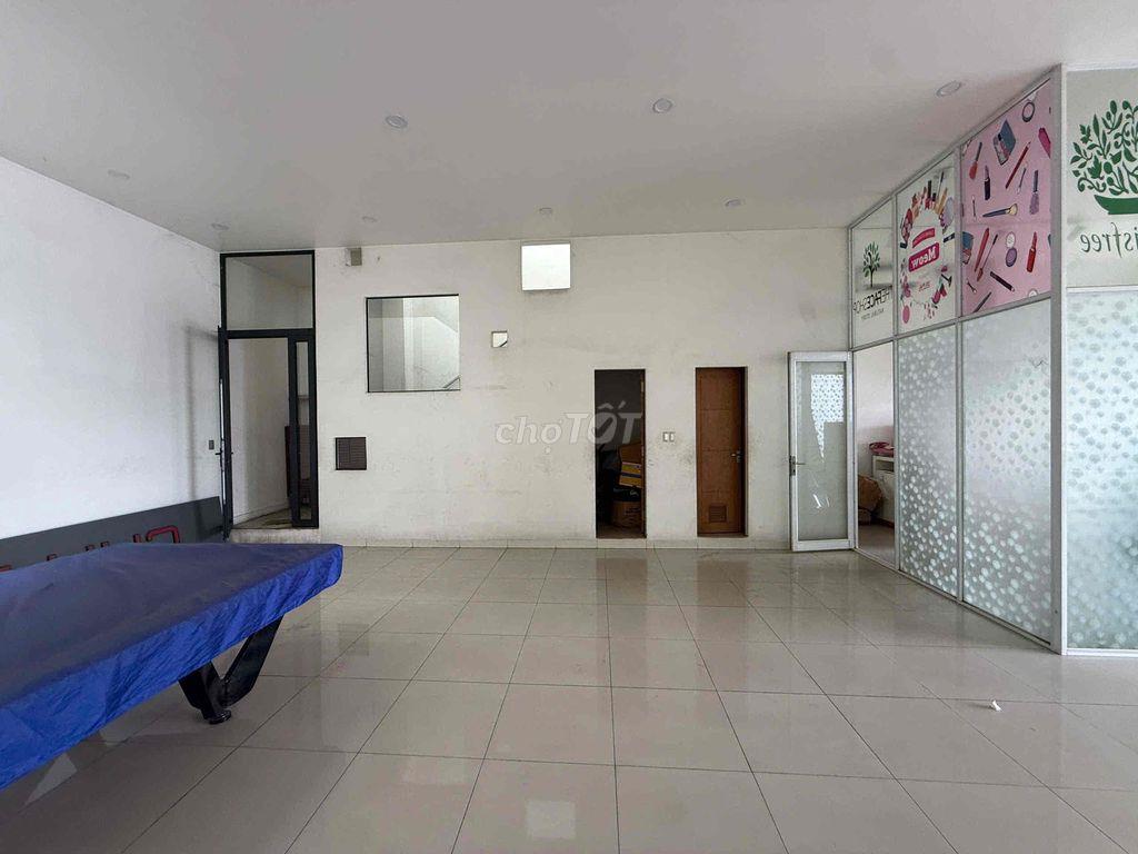 Bán nhà mặt tiền QL 51 ngang 10x17