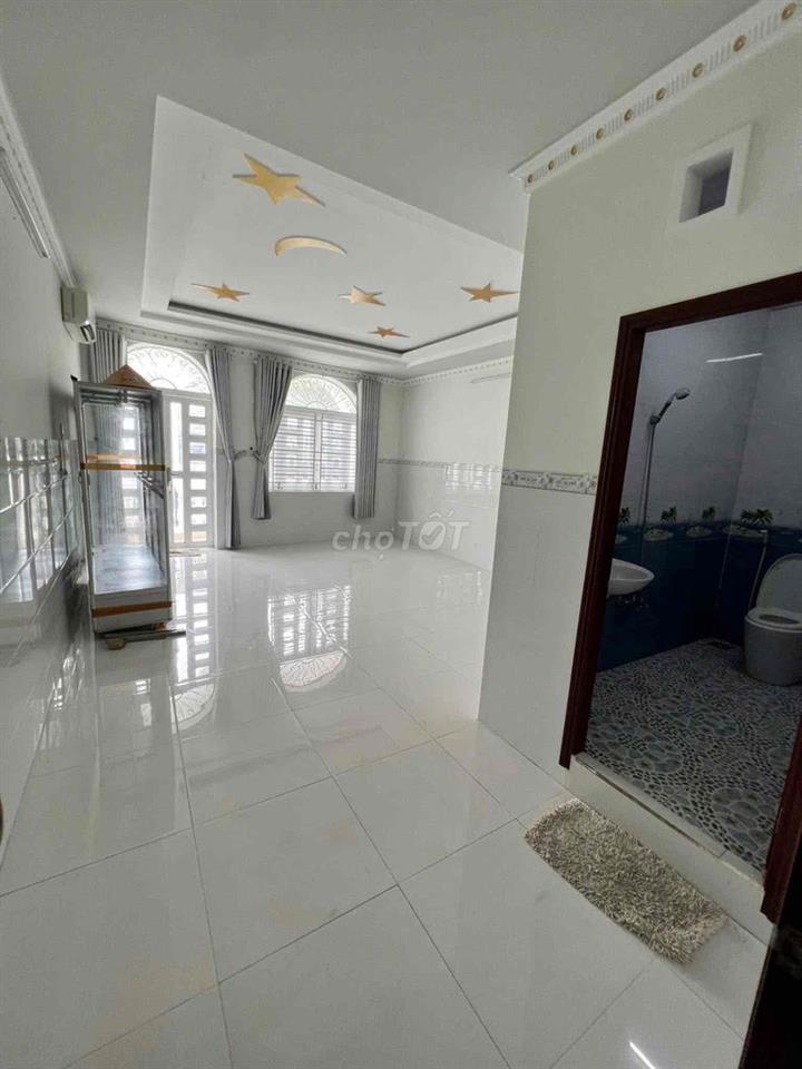 Nhà khu văn hoá tây đô Cái Răng lộ 15m lề 5m kế cạnh quốc lộ 1A