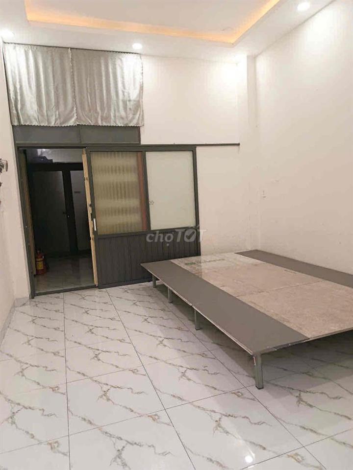 PHÒNG TRỌ GIÁ RẺ 30m2 TÂN PHÚ