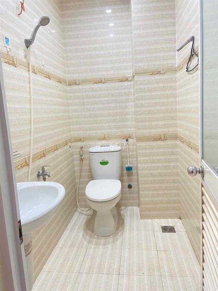 Nữ thuê Phòng trọ Lê Văn Sỹ Quận 3