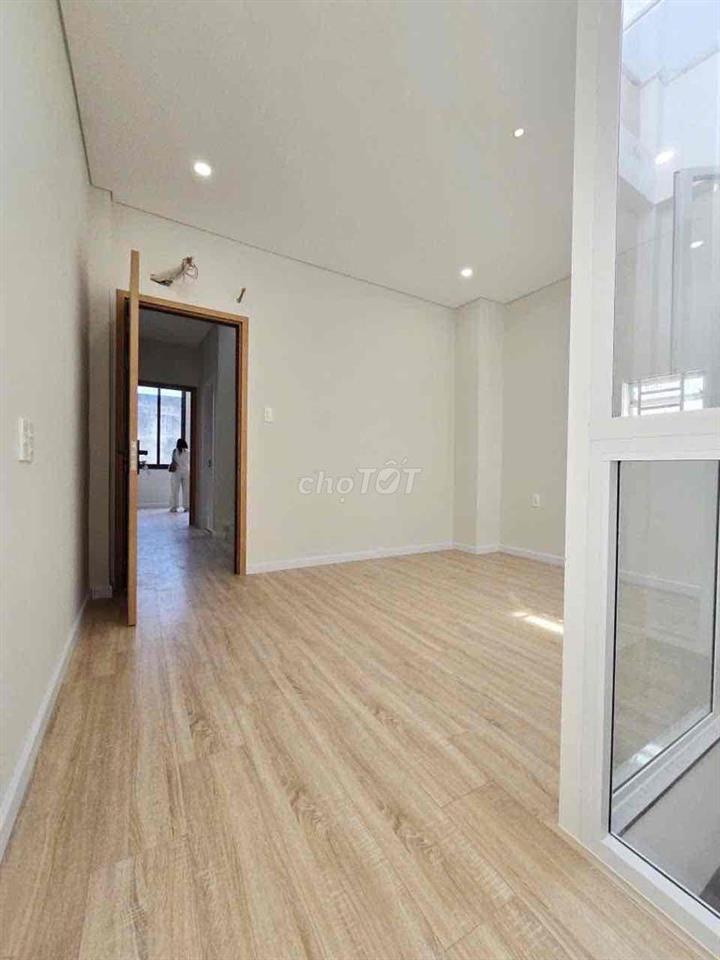 Cho Thuê Nhà Mới  Xây 100% Hem xe Hơi Đường La xuan oai
