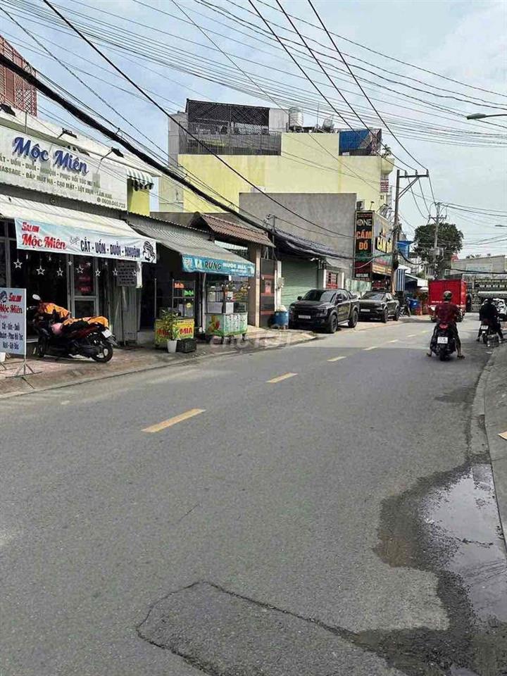 😍CHo THue Nhà Mặt đường 22 Gan Cao Đẳng Cong Thuong
