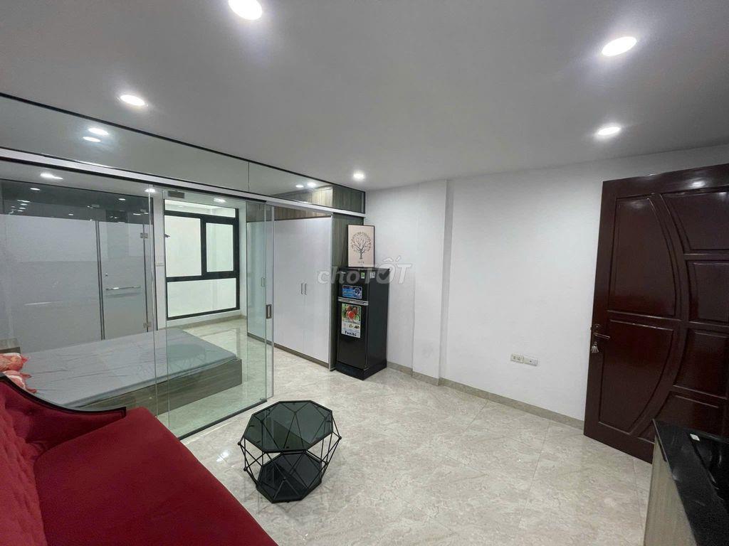 Căn hộ 1K1N FULL ĐỒ, nhà mặt phố Khâm Thiên, Đống Đa 6.8 triệu/th
