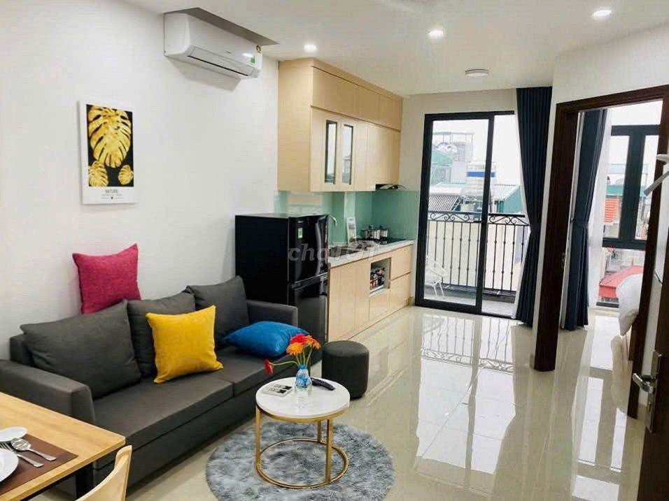 Cho thuê căn hộ 2 ngủ phố Tứ Liên Tây Hồ, full nội thất xịn 9 triệu/th