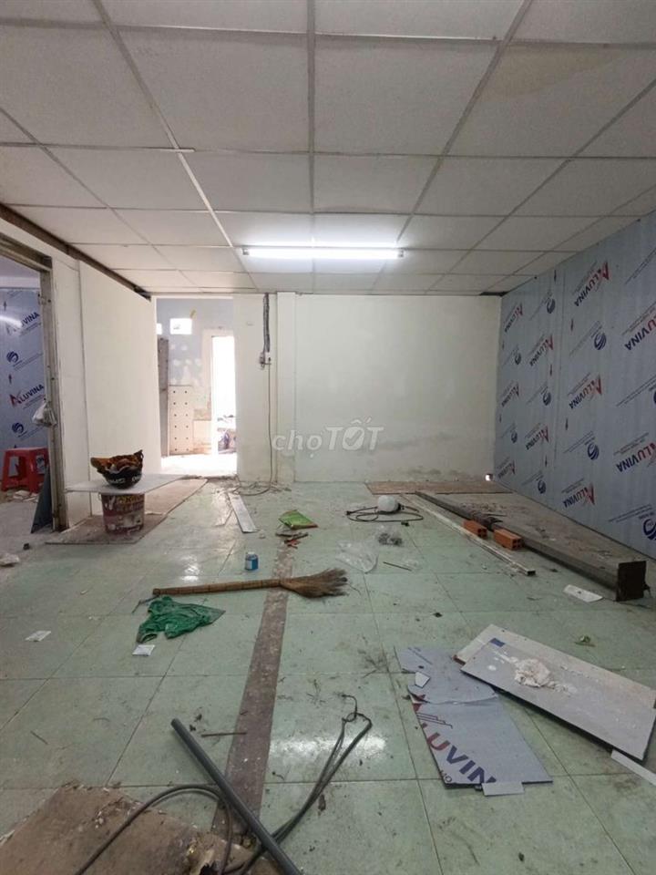 nhà cho thuê khu mã lò giáp gò xoài DT 5*8 gác suốt 2p 2wc