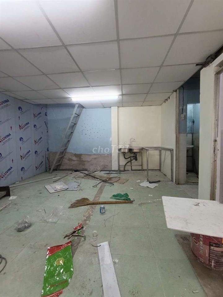 nhà cho thuê khu mã lò giáp gò xoài DT 5*8 gác suốt 2p 2wc