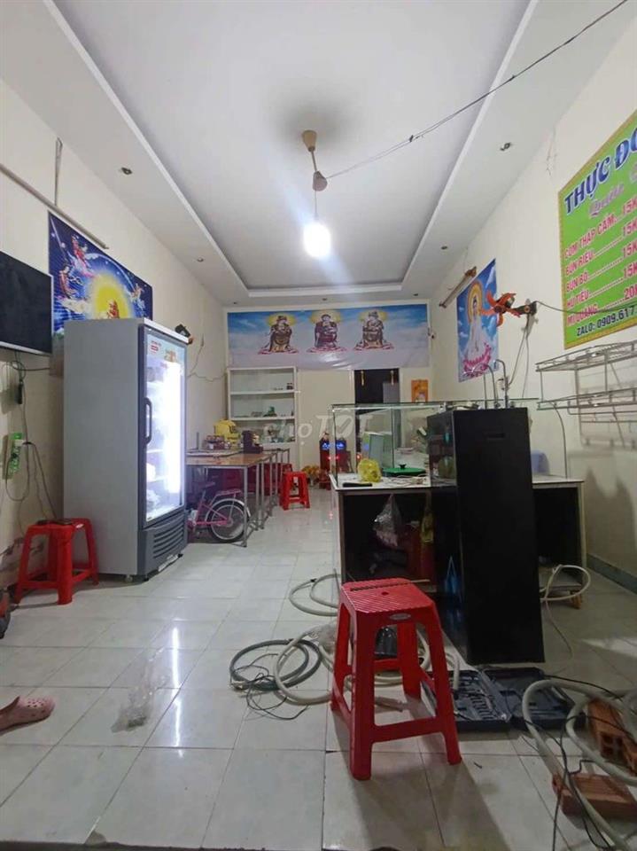 7tr
cho thuê mặt tiền đường số khu Gò xoài 
DT. 4*18 đúc lửng có 1 p