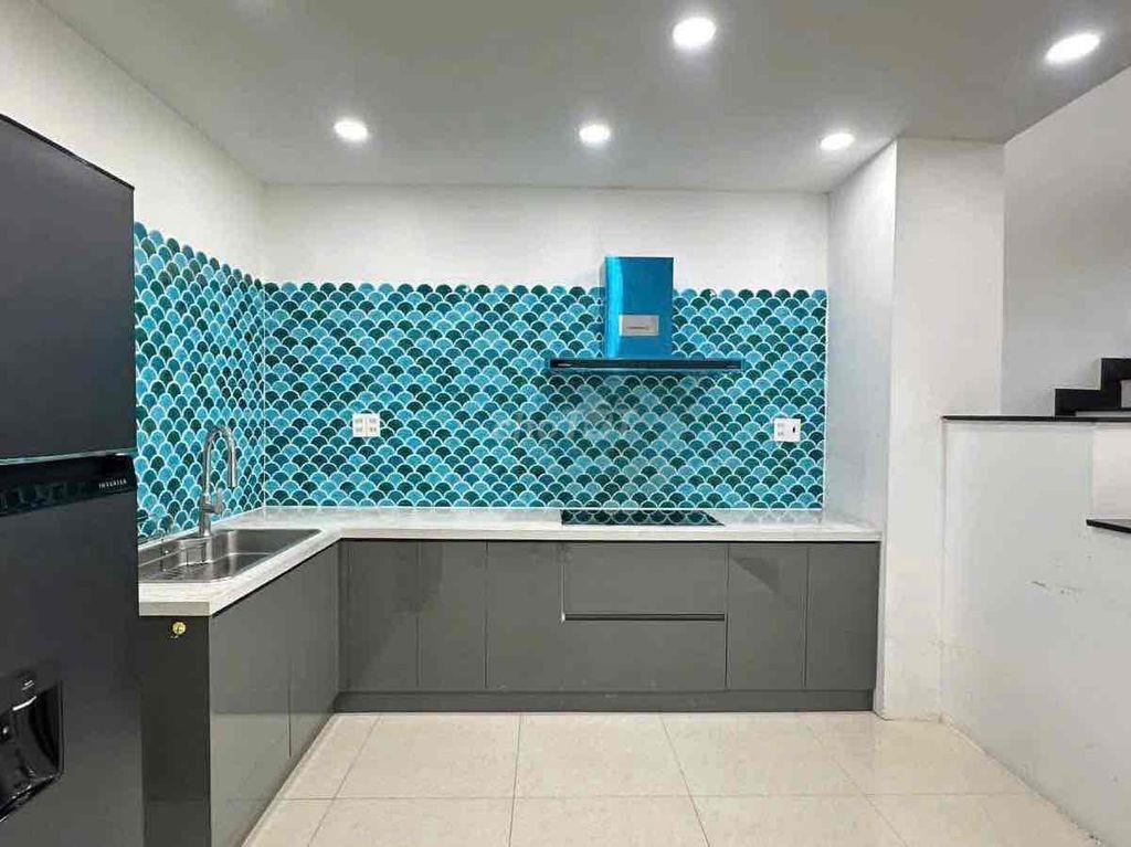 Cho thuê gấp nhà HXT Hoàng Hoa Thám , Q, Bình Thạnh