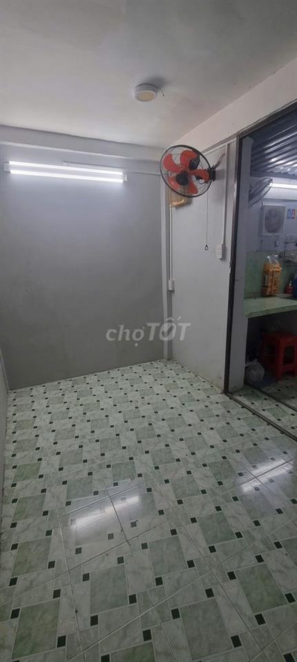 Cho thuê nhà chung cư Nguyễn  thiện Thuật , khu chợ Bàn cờ