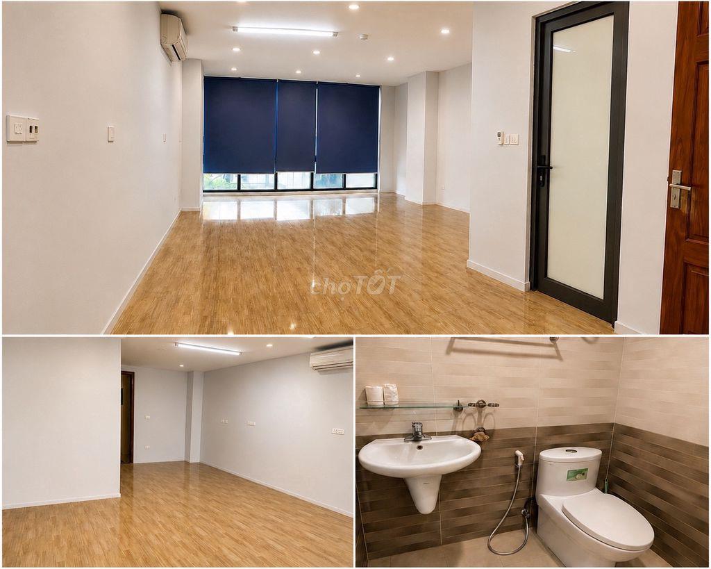 Văn phòng tầng 3 120m2 mặt phố Lê Thanh Nghị HN
