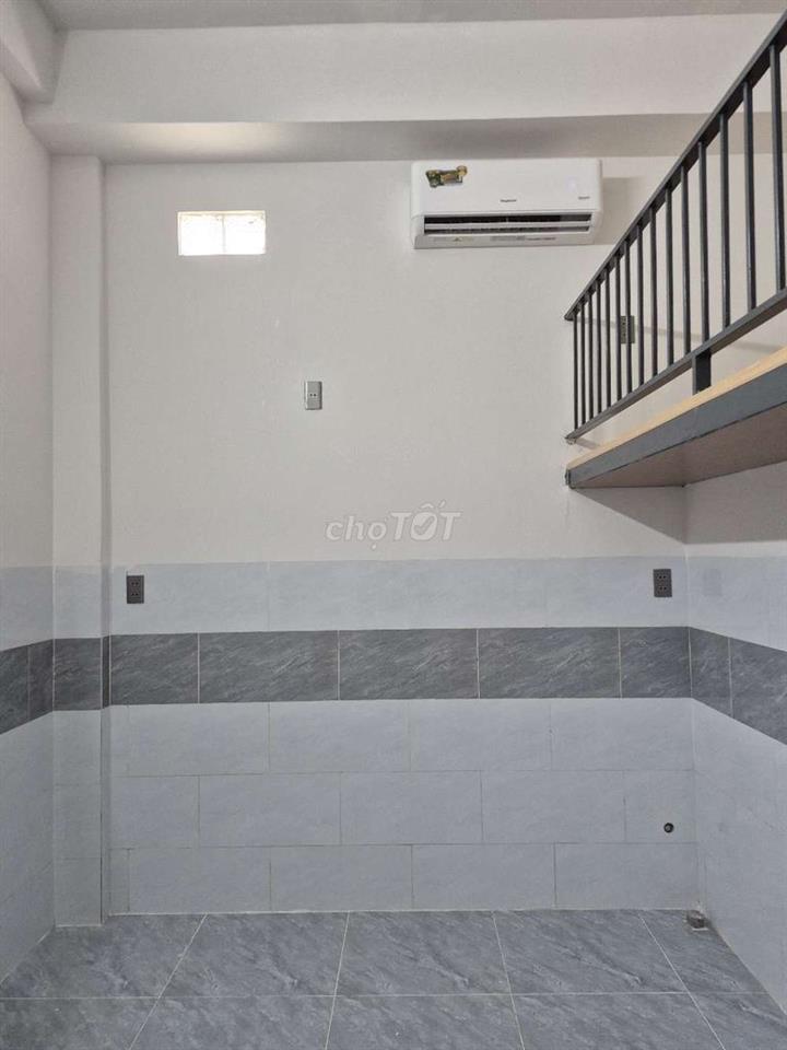 Phòng trọ cao cấp Hòa Xuân, gần sân vận động