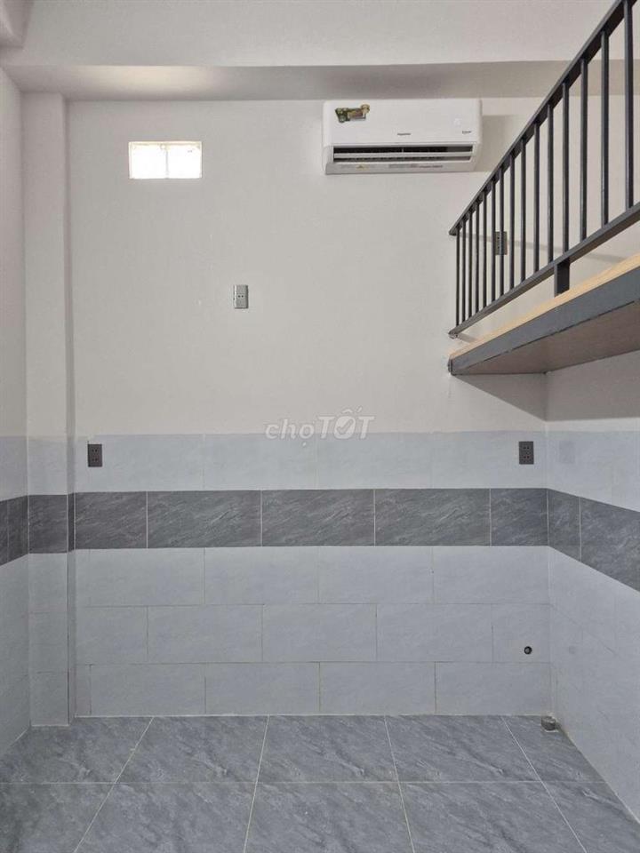 Phòng trọ cao cấp Hòa Xuân, gần sân vận động