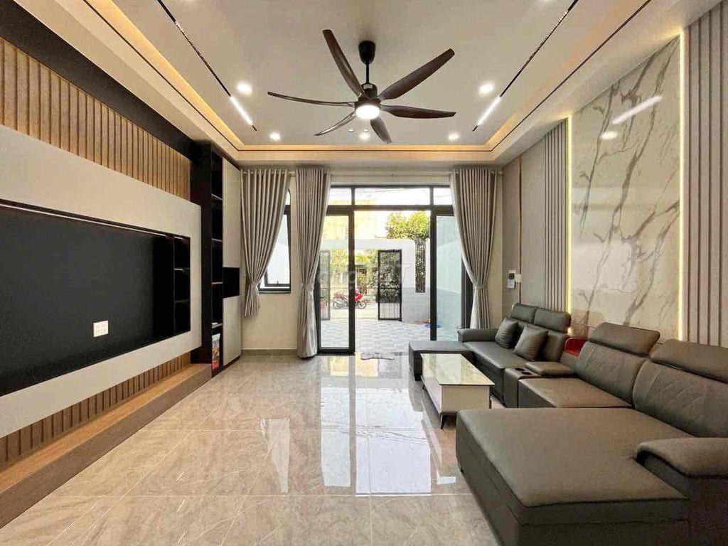 Nhà Phố Mỹ Hạnh Nam Hoàn Công Gần chợ UBX