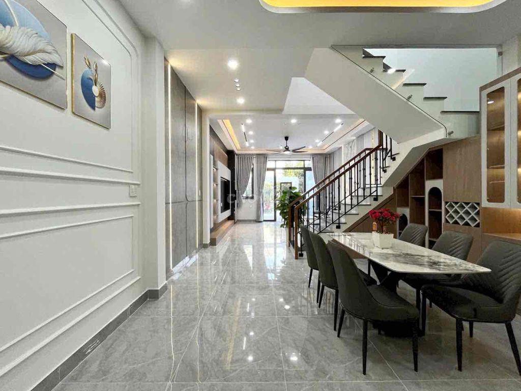 Nhà Phố Mỹ Hạnh Nam Hoàn Công Gần chợ UBX