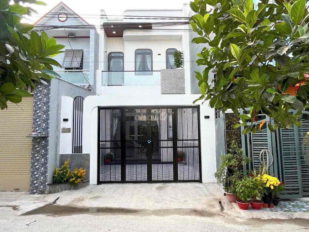 Nhà Phố Mỹ Hạnh Nam Hoàn Công Gần chợ UBX