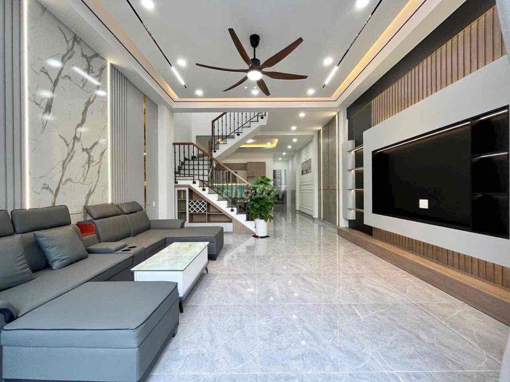 Nhà Phố Mỹ Hạnh Nam Hoàn Công Gần chợ UBX