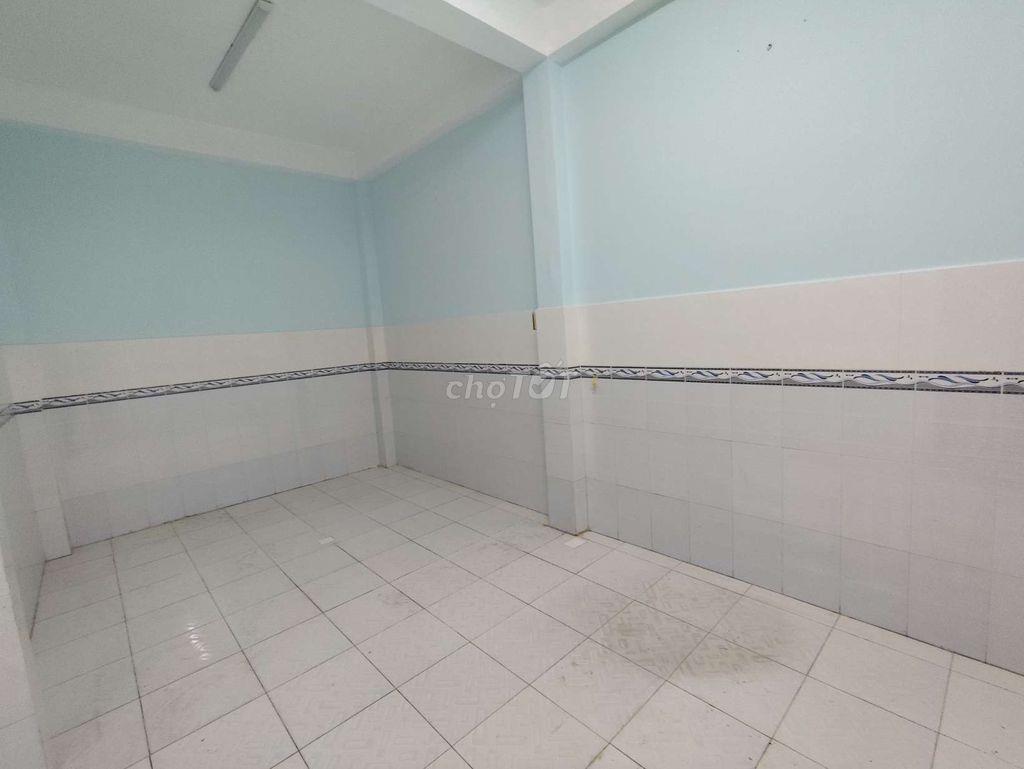 Đỗ Tường Phong Tầm Vu cho thuê nhà nguyên căn mặt tiền