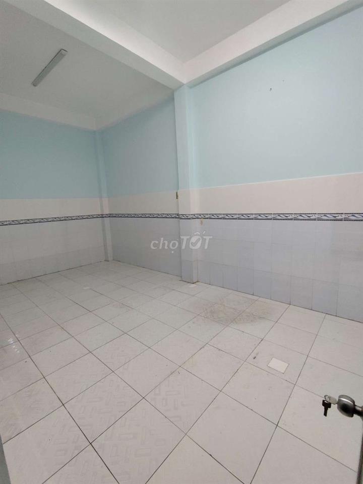 Đỗ Tường Phong Tầm Vu cho thuê nhà nguyên căn mặt tiền