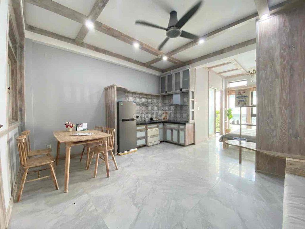 Đang trống căn studio siêu rộng ban công ngay bình thạnh full nt