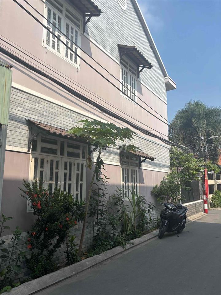 Cho thuê nhà NGUYÊN CĂN, tặng tiền mặt đón khách mới
