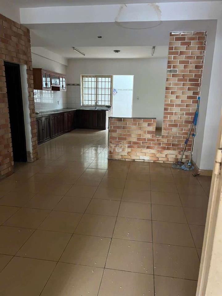 CHO THUÊ NHÀ NGUYÊN CĂN 1 TRỆT 2 LẦU 110M2 - KDC HỒNG LONG