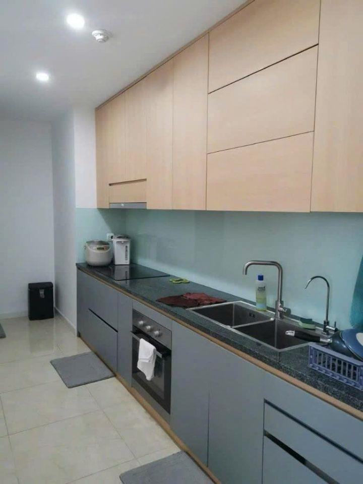Gia đình cần nhượng lại căn 2PN tại Vinhomes D’Capitale, dt 74m2, 8.4 tỷ.