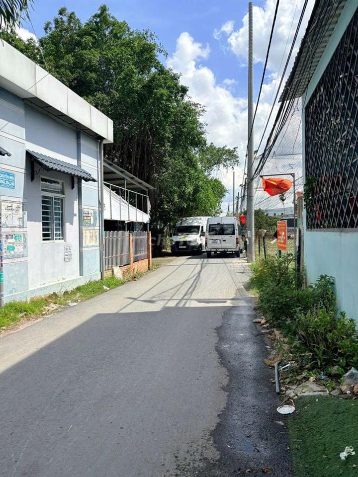 BÁN ĐẤT LIÊN ẤP 2-6 KDC.HH