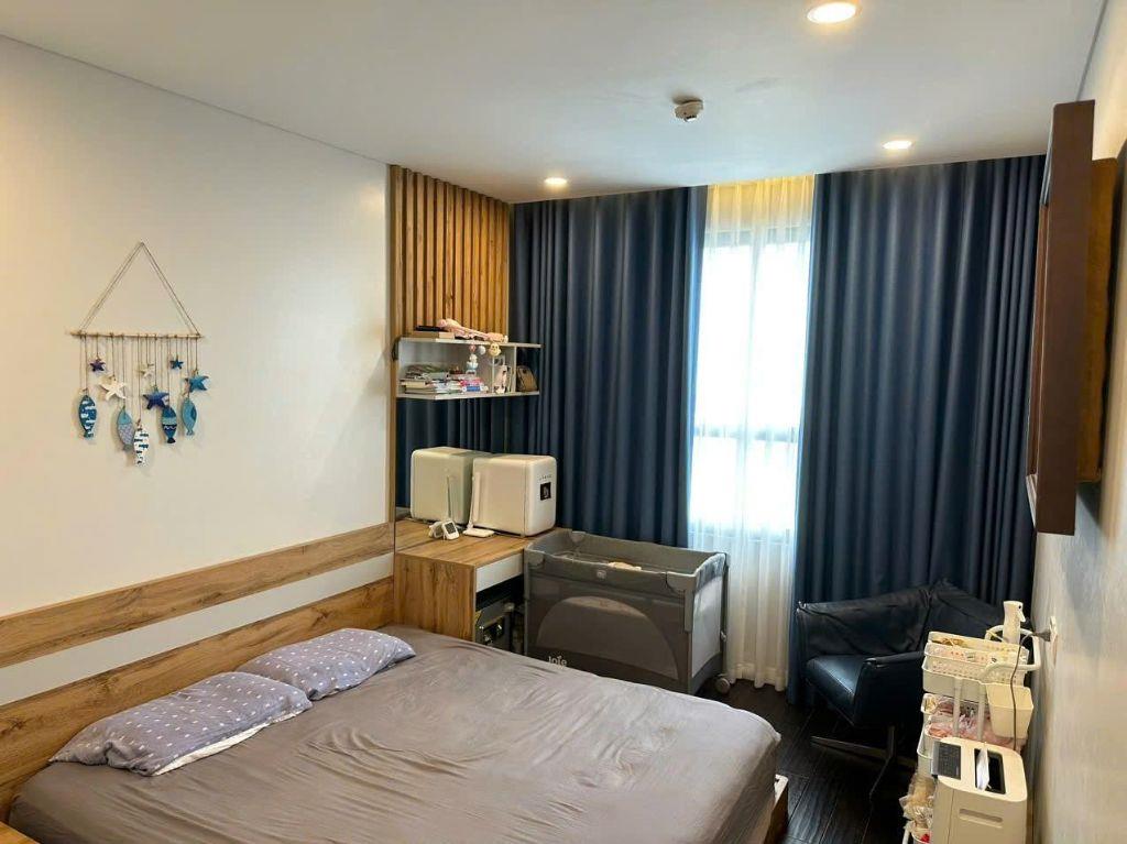 🔥 HÀNG HIẾM: Nhượng gấp 2PN 77m2 Vinhomes D'Capitale tòa C6 - View thành phố, full đồ chỉ 8.8 tỷ