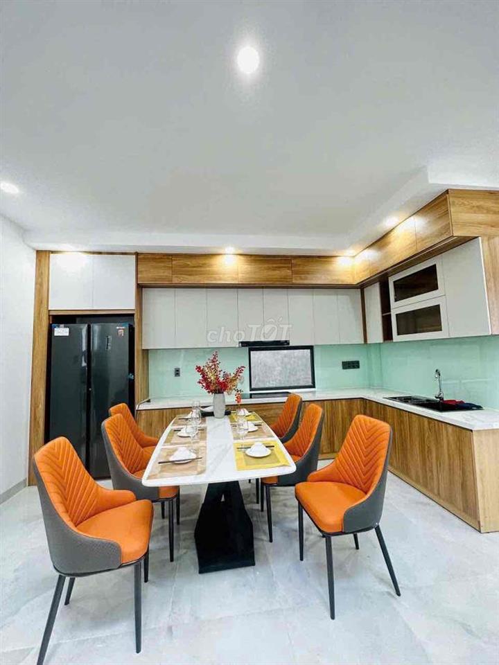 nhà villa hồ bơi, hẻm xe hơi, sổ riêng
