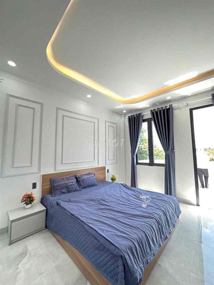 nhà villa hồ bơi, hẻm xe hơi, sổ riêng