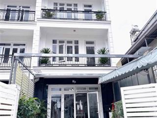 Nhà Phan Đình Giót. Ngay chợ Ngô Quyền