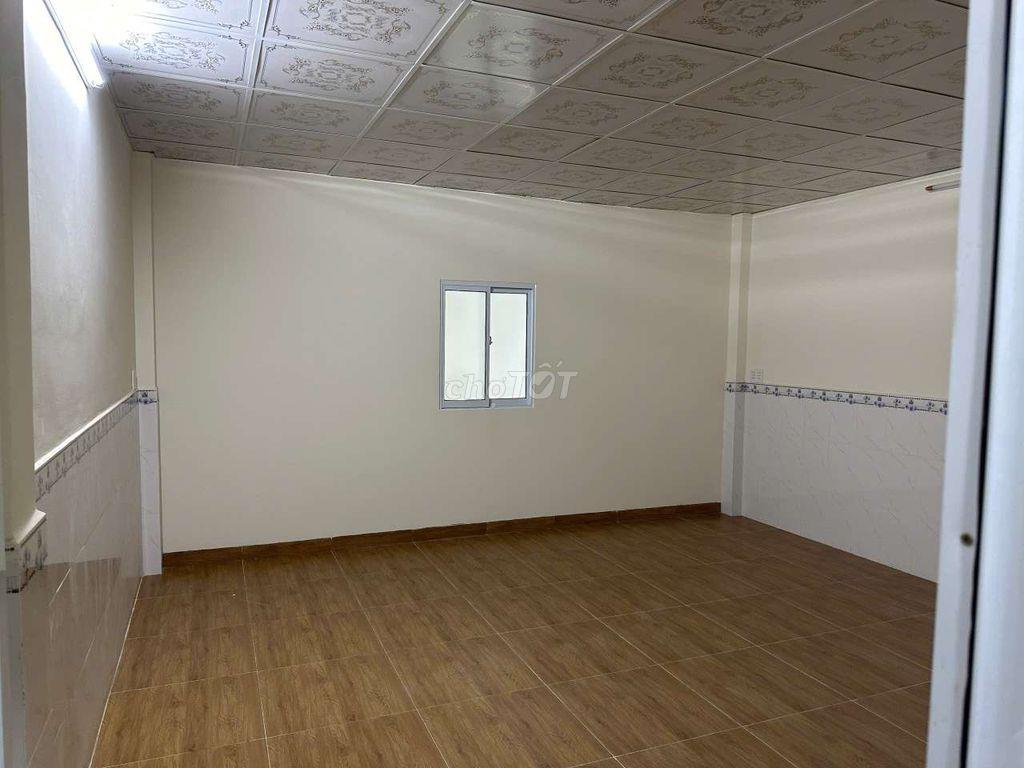 Bán nhà mới ngang 5m HXH mới xây đang cho thuê 7tr/tháng 