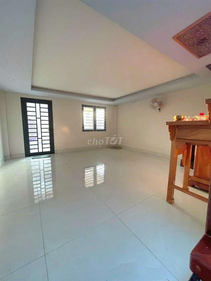 NHÀ MẶT TIỀN ĐƯỜNG SỐ 6 NGAY CỔNG CHỢ DA SÀ