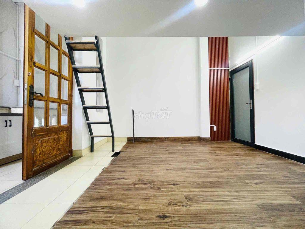 Khai trương CHDV mới đẹp full nội thất. Ngay Cổng ĐH Văn Lang