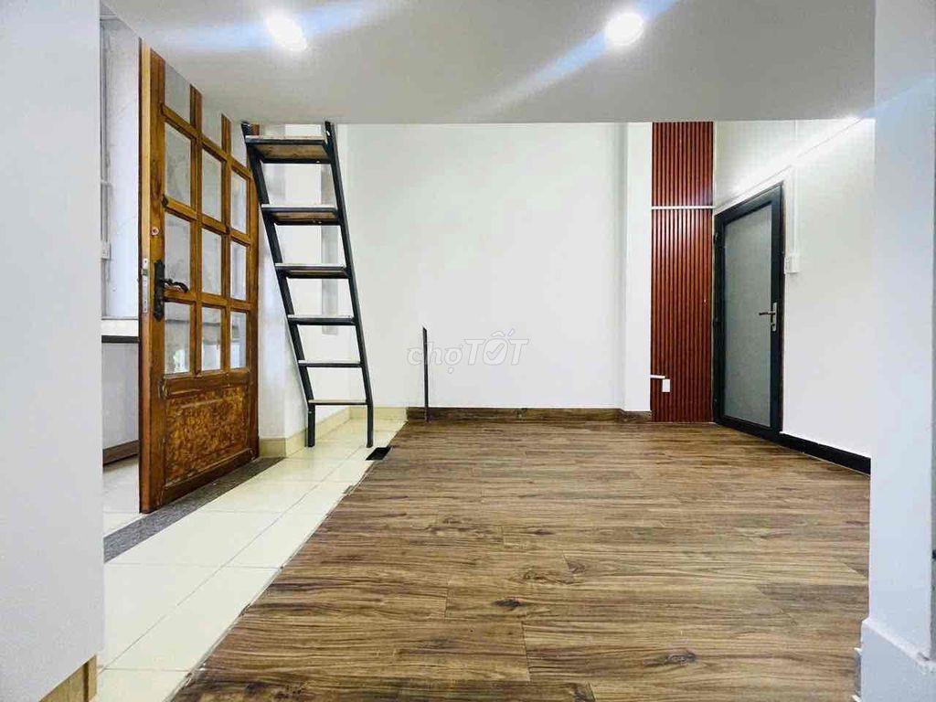 Khai trương CHDV mới đẹp full nội thất. Ngay Cổng ĐH Văn Lang