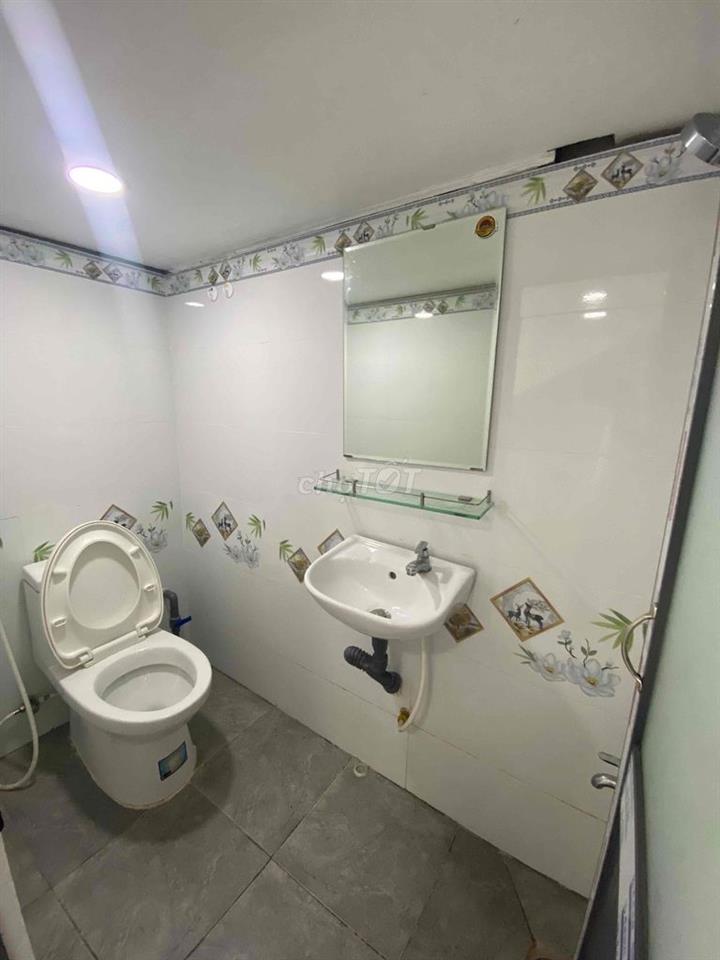 Khai trương CHDV mới đẹp full nội thất. Ngay Cổng ĐH Văn Lang