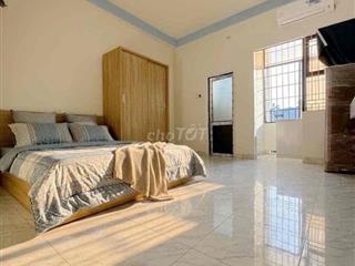 ĐI BỘ QUA HỌC VIỆN CÁN BỘ