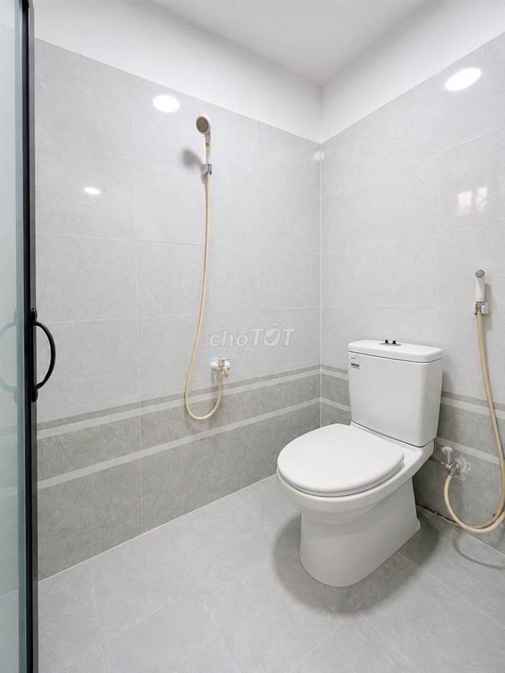 RỘNG 50M2 NGAY HÀNG XANH