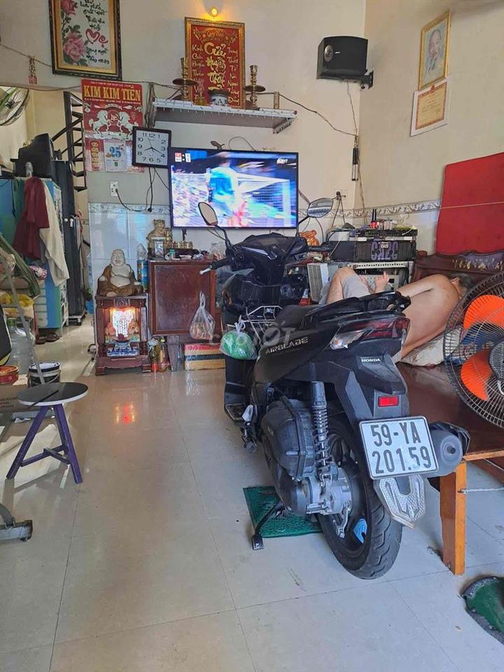 Bán nhà Nhị Bình 21