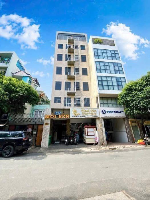 BÁN TOÀ CHDV MẶT TIỀN khu sân bay  200TR/TH-Giá chỉ 52 Tỷ